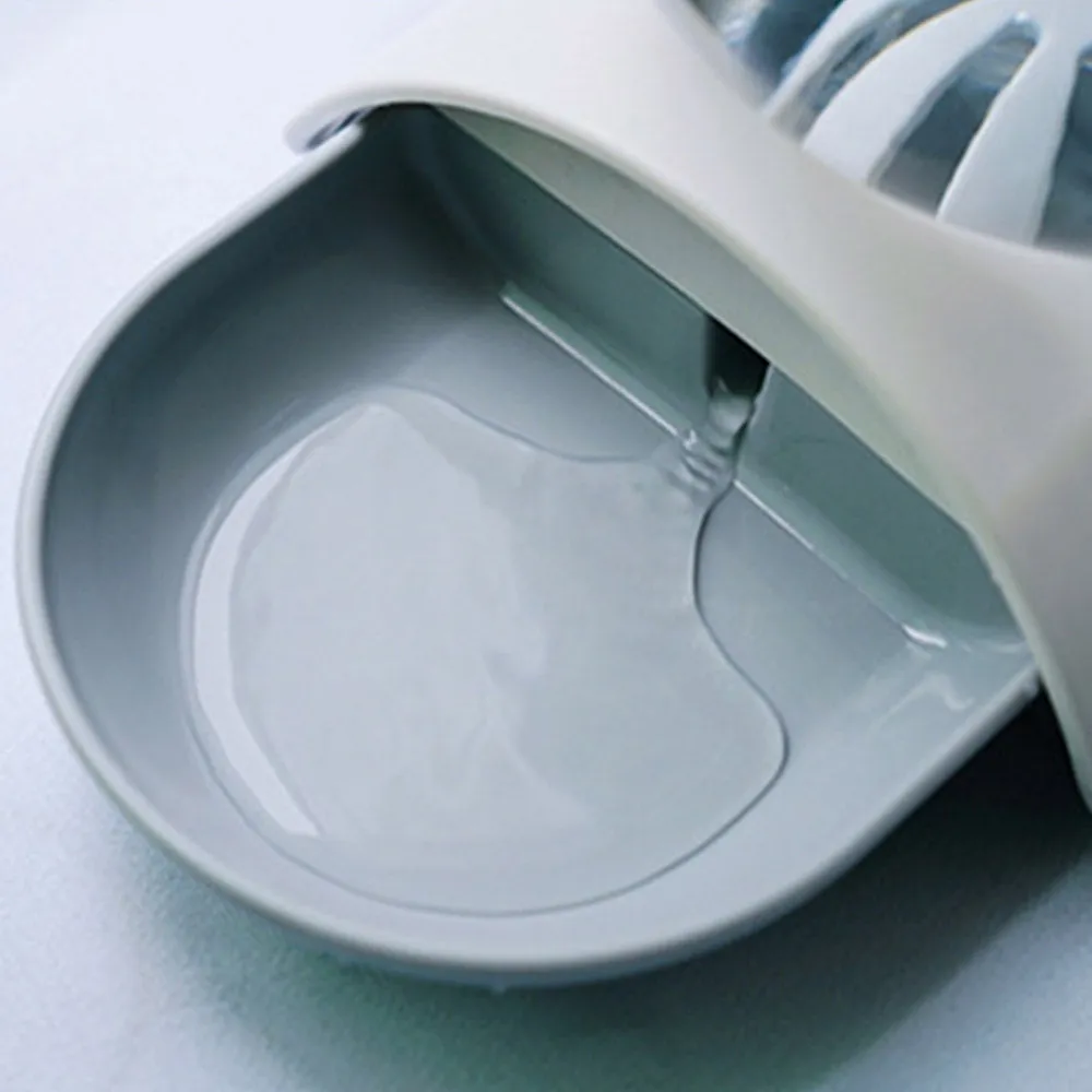 PAWS ASIA Factory New Eco Friendly Plastic Transparent Automatic Dog Water Bowl Cat Dispenser 2.8L