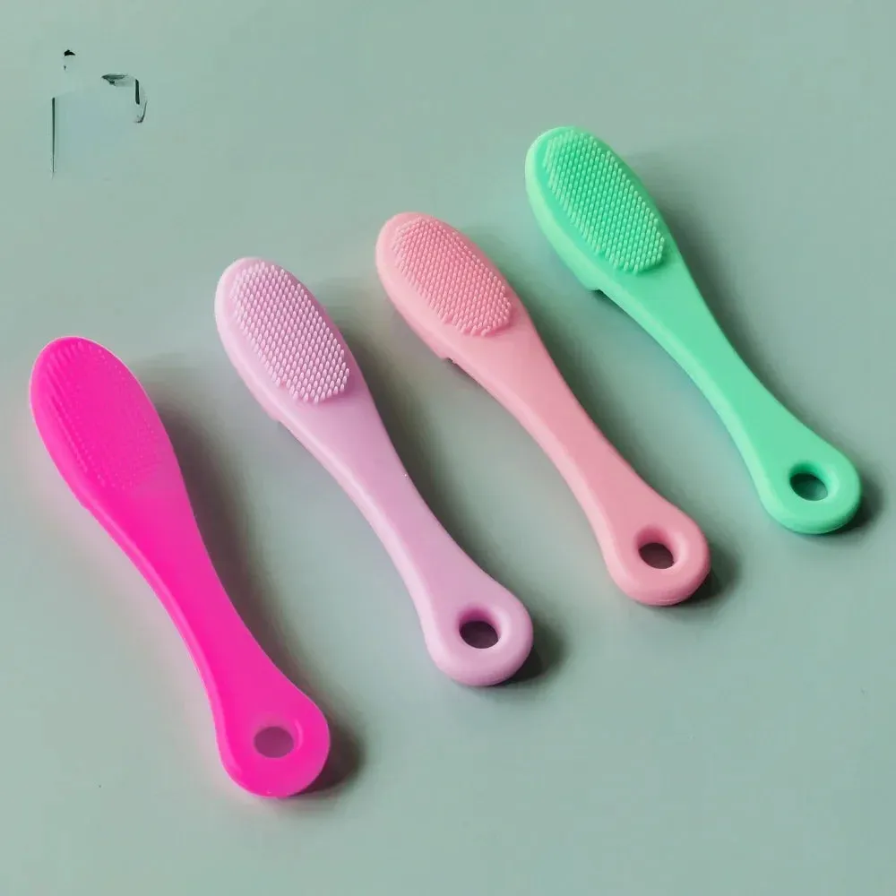 Soft Silicone Pet Finger Brush for Cats and Dogs